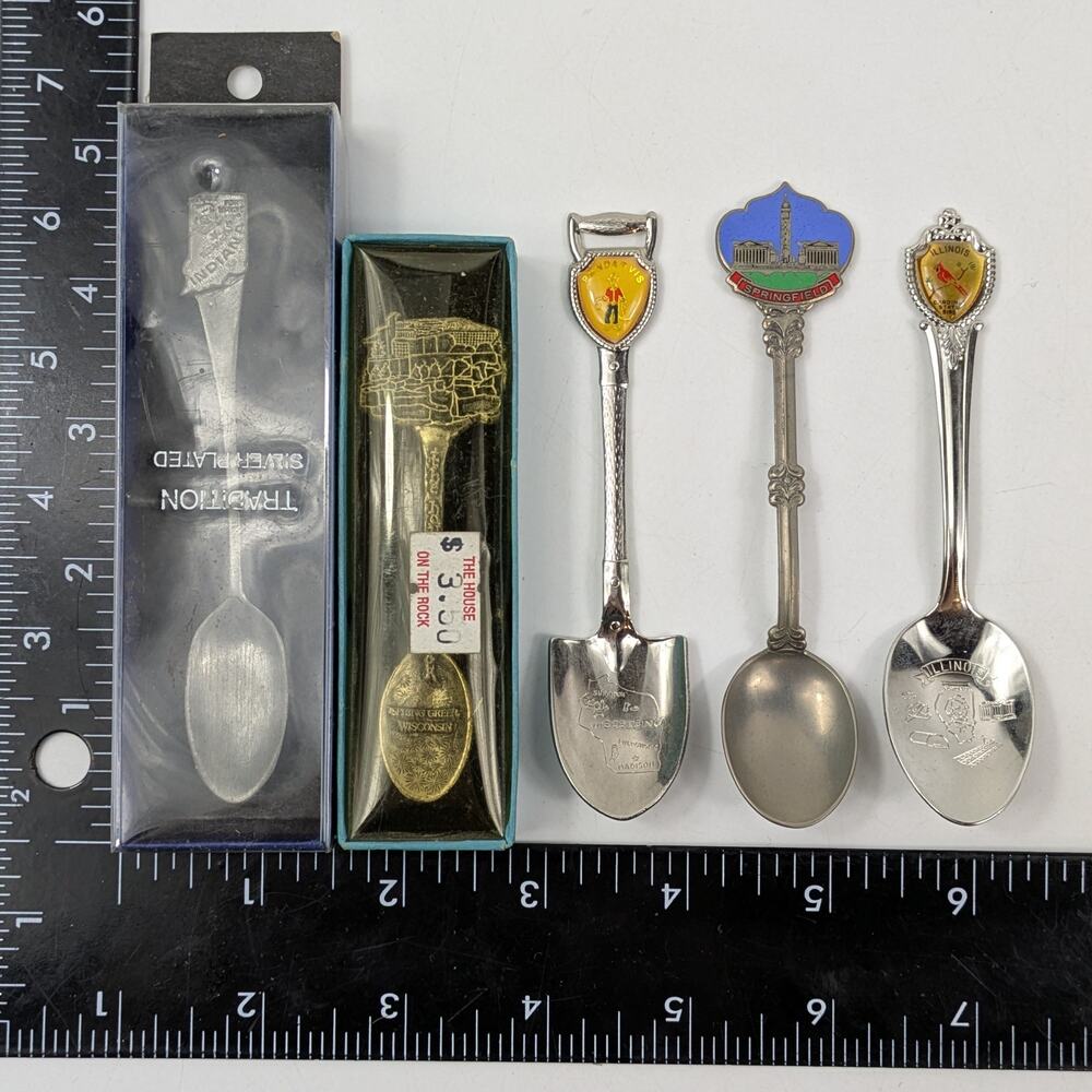 Vintage Souvenir Spoon Lot Indiana Illinois Wisconsin Massachusetts Enamel Decor - Picture 11 of 11